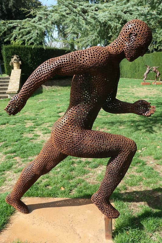 Shaun Gagg, Running Man, Welded nuts