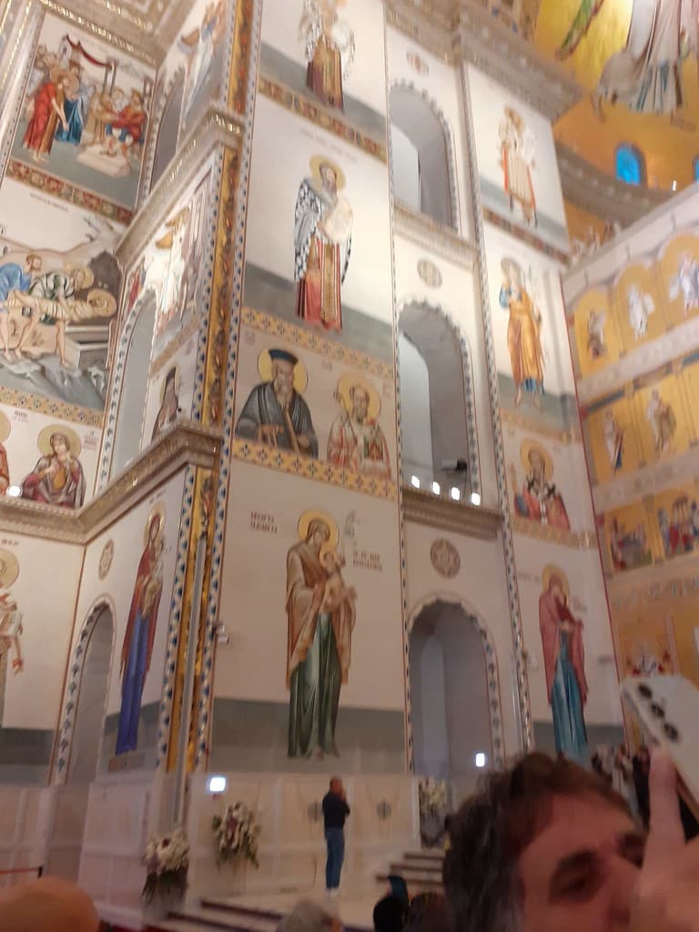 National Cathedral seen by my wife's smartphone (105)