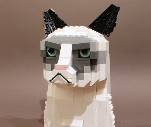 LEGO 'Grumpy Cat' meme (Free to use)