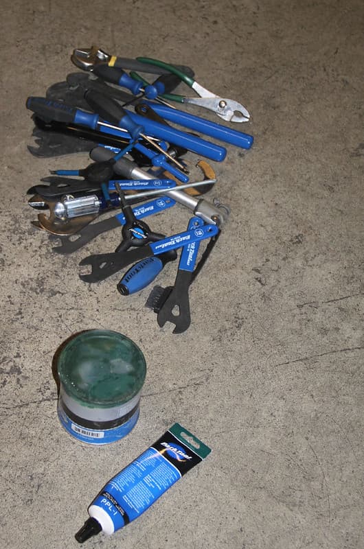 Bike assembly tools