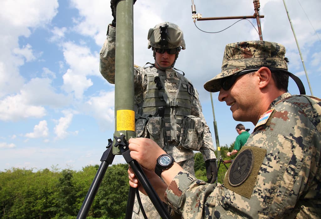 Securing transmission cable
