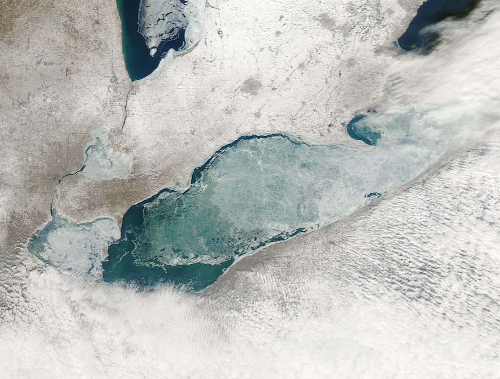 MODIS satellite image of the Great Lakes ice