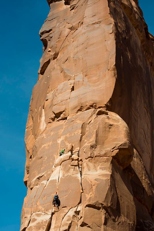 Climbing 'Zenyatta Entrada' on the Tower of Babel