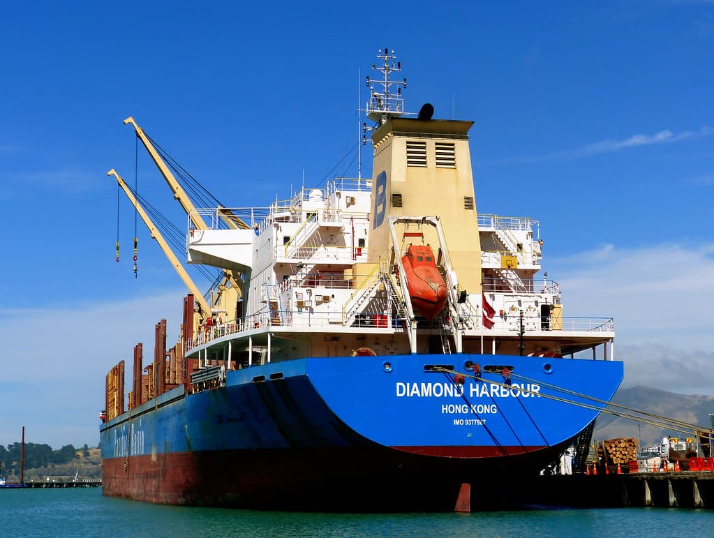 Diamond Harbour. Bulk carrier.