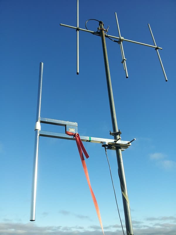 20121023 105847 FM 90,5 transmitter antenna