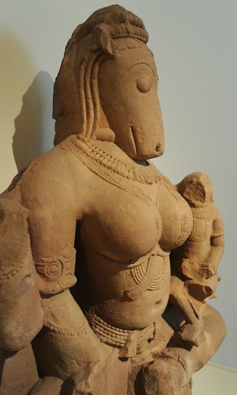 Thcentury, beigesandstone, child