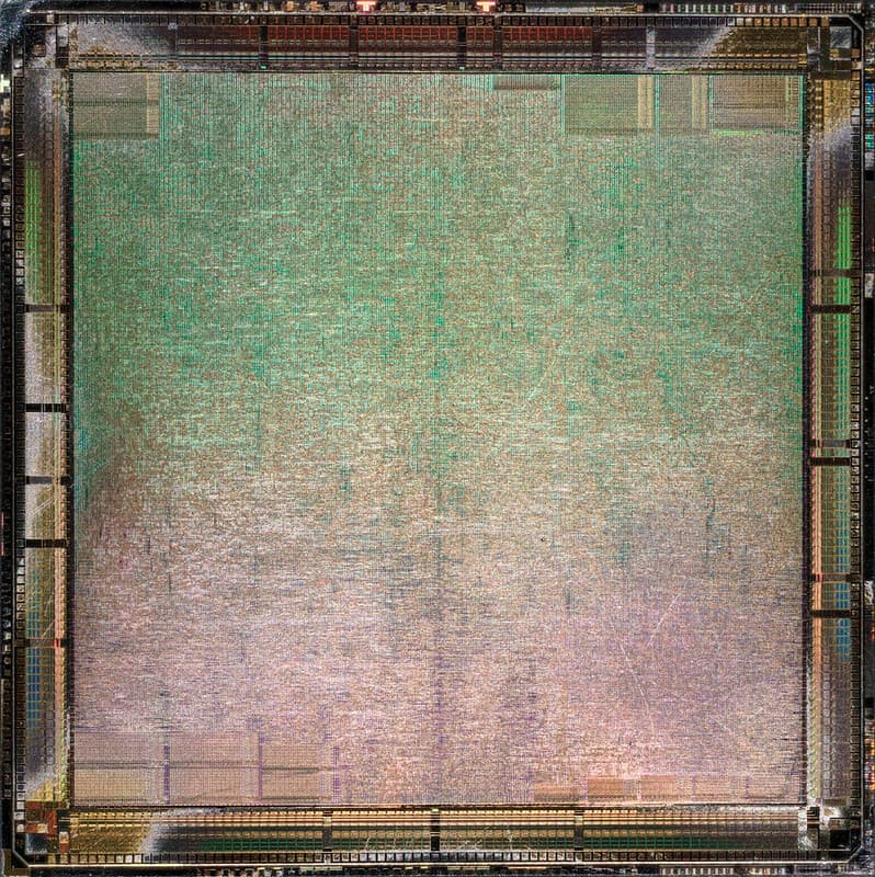 Ceramic, cpudie, cracked