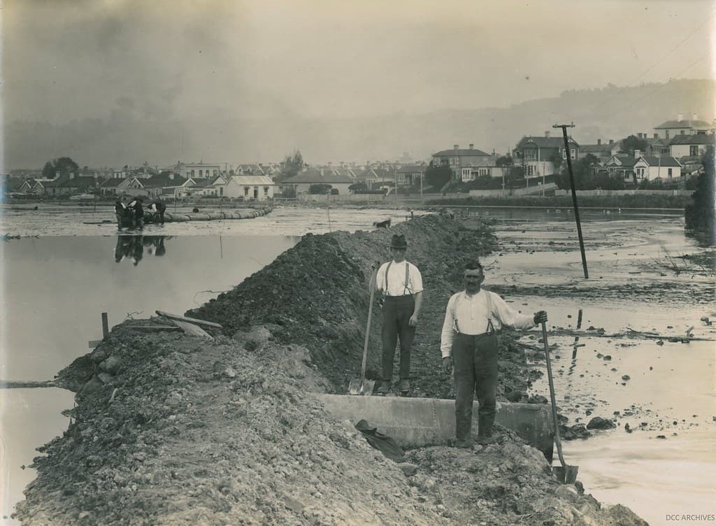 Construction, dunedin, exhibition