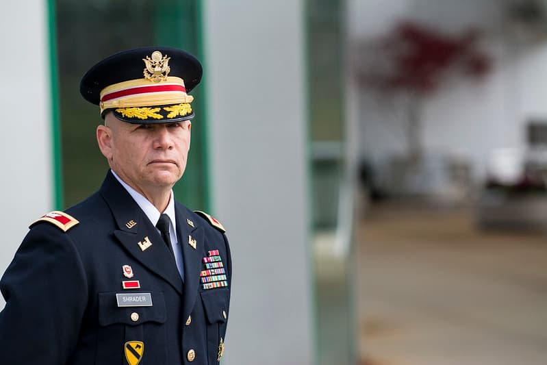 Army Reserve troops retire flag at Argonne National Laboratory