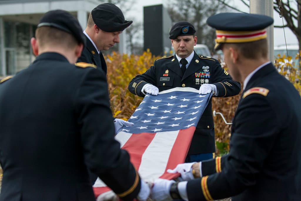 Army Reserve troops retire flag at Argonne National Laboratory