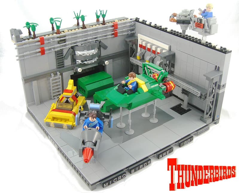 LEGO® Micro-birds Are Go!