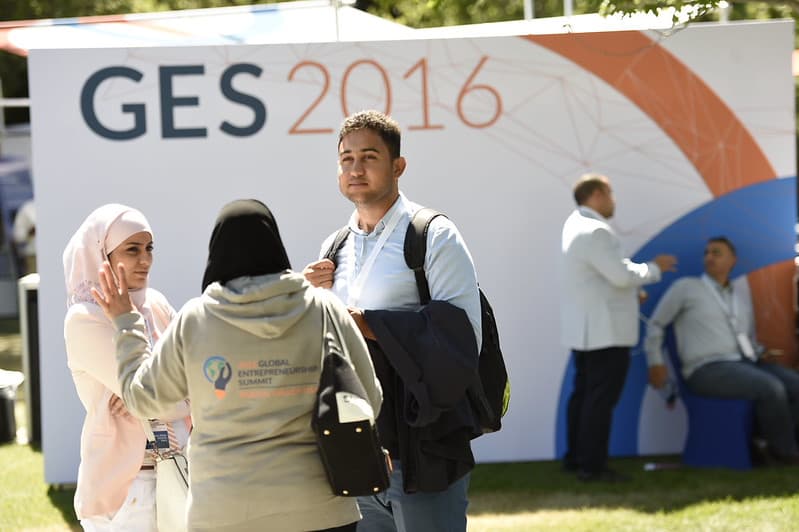 Delegates Network During the Global Entrepreneurship Summit