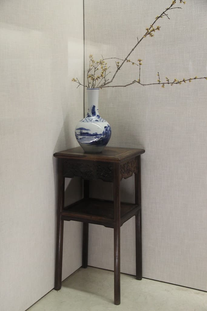 Cheongsam (Qipao) Exhibit Furniture
