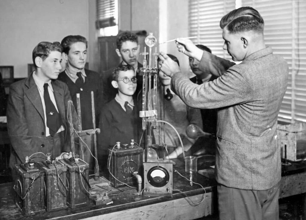 Industrial High School, Brisbane, Science Class, April 1951
