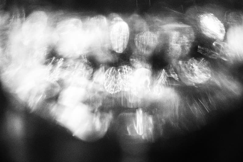 Coffee glass unfocused-vancouver-gastown-xe2-20150525-DSCF6365-Edit