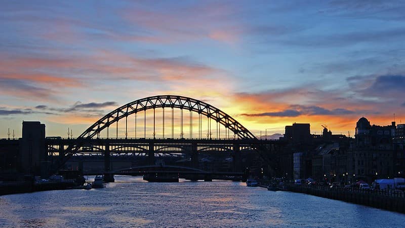 Closing down the quayside market