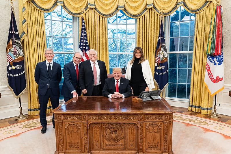 President Trump and the First Lady in the Oval Office
