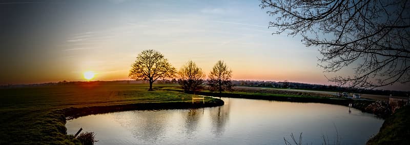 Drama-sunset in the countryside