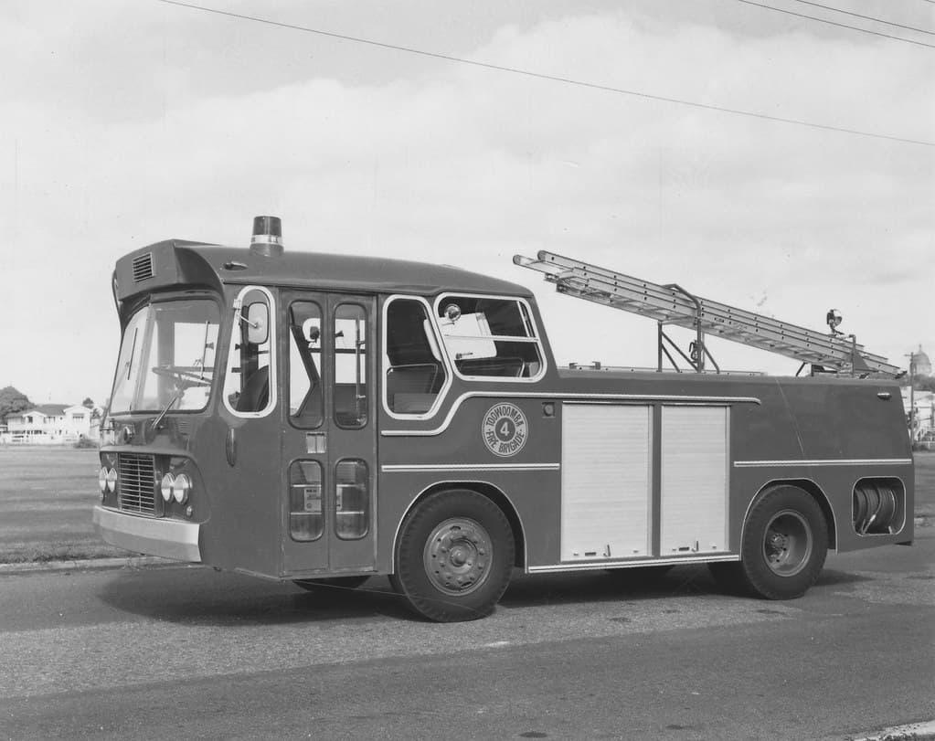 Toowoomba fire engine car No 4 - Toowoomba, June 1973