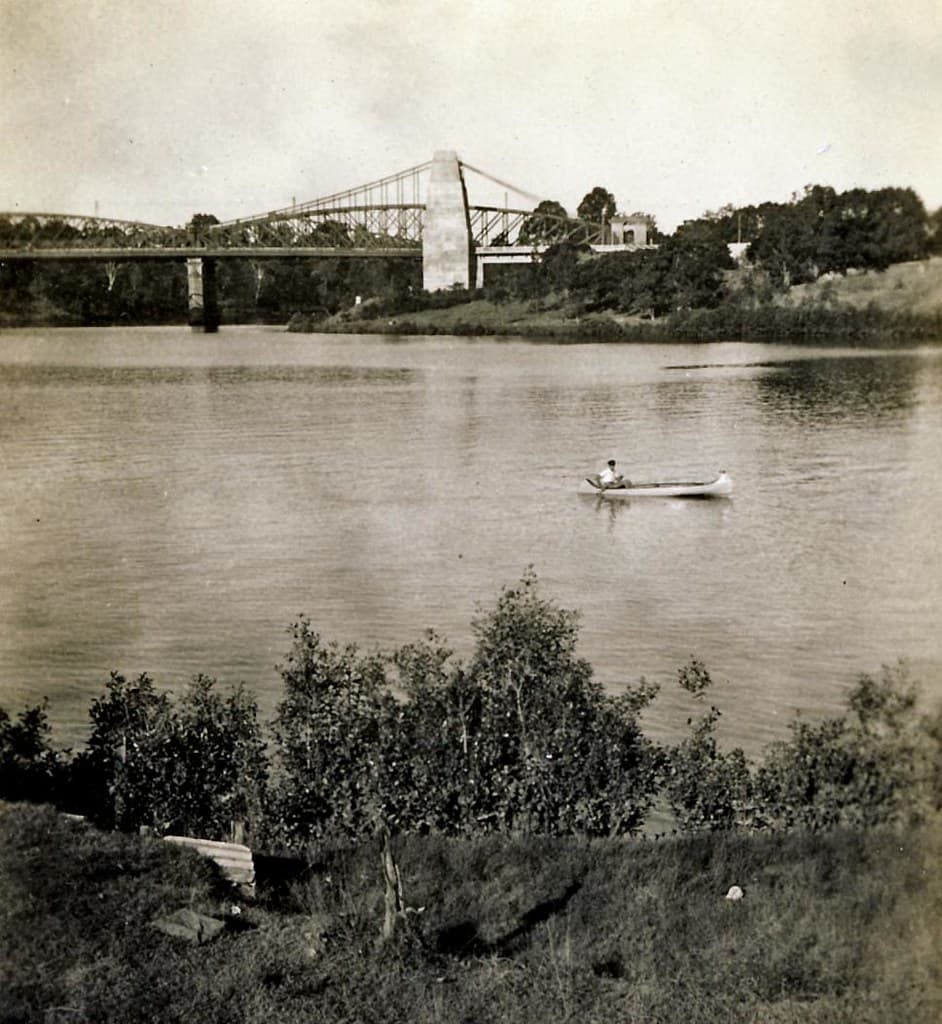 Aussiemobs, bridge, brisbaneriver
