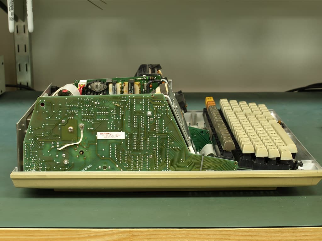 HP85 Computer Teardown