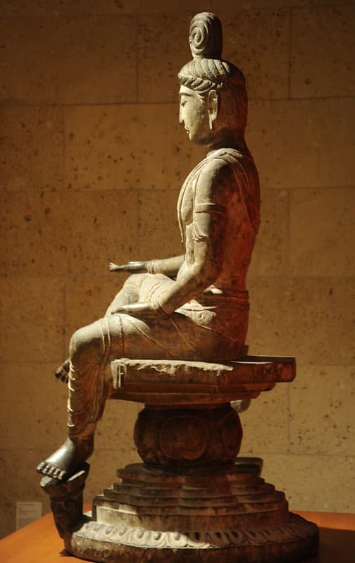 Thcentury, bodhisattva, flowinggarments