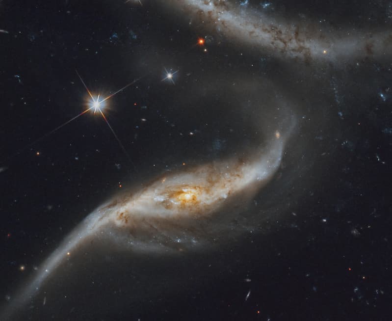 Hubble Legacy Archive Data: UGC 1813 [Explored]