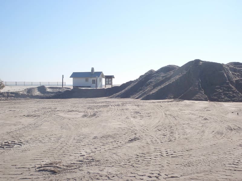 South Ocean Beach parking lot, MD District
