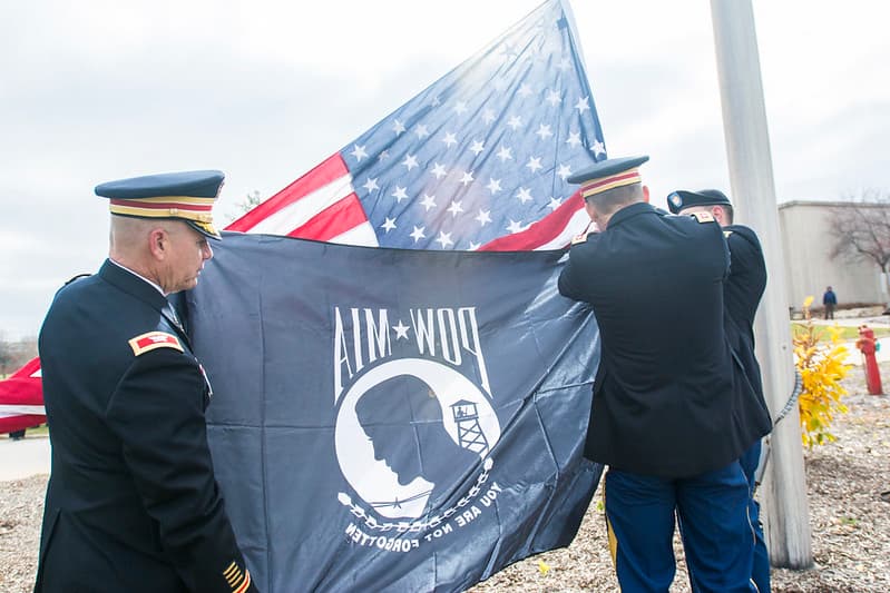Army Reserve troops retire flag at Argonne National Laboratory