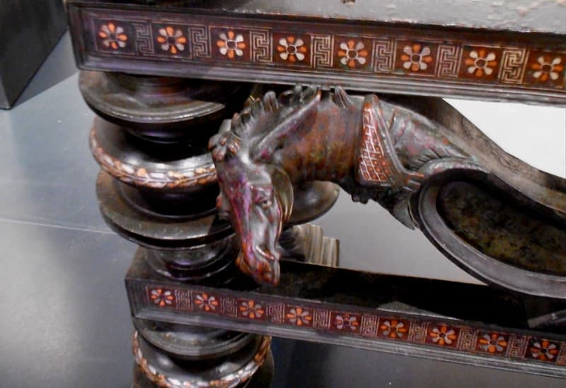 Archaeologicalmuseum, bisellium, bronze