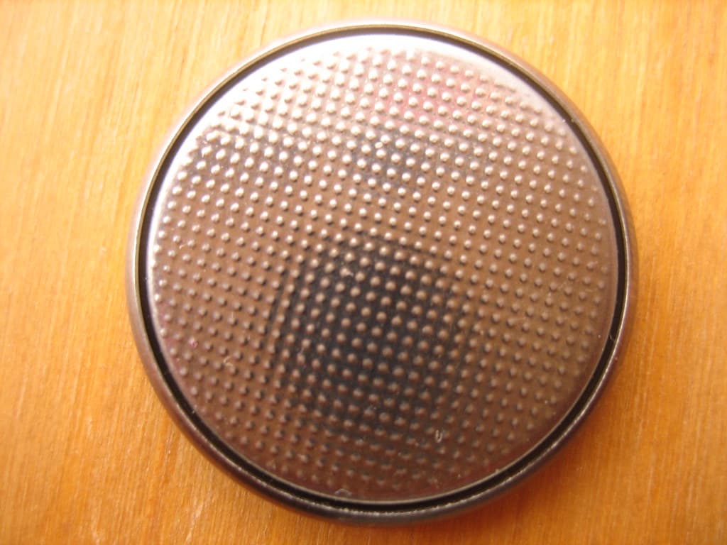 Button Cell Battery Cam Reflection