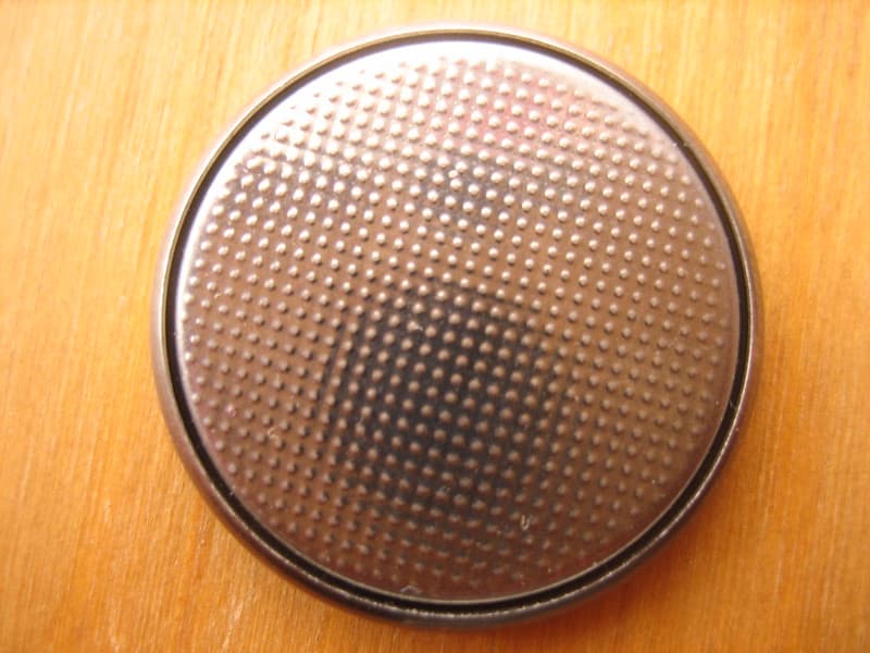 Button Cell Battery Cam Reflection