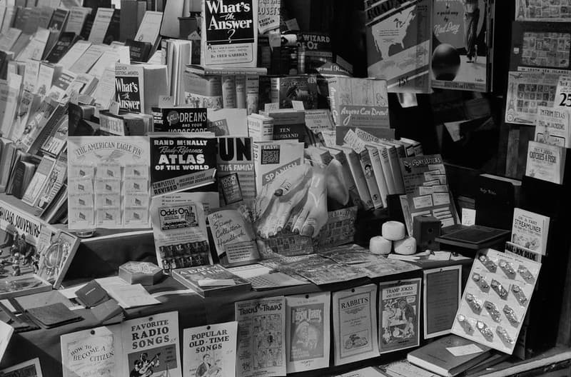 What's the Answer?: A bookshop window in Chicago, Illinois, July 1940.