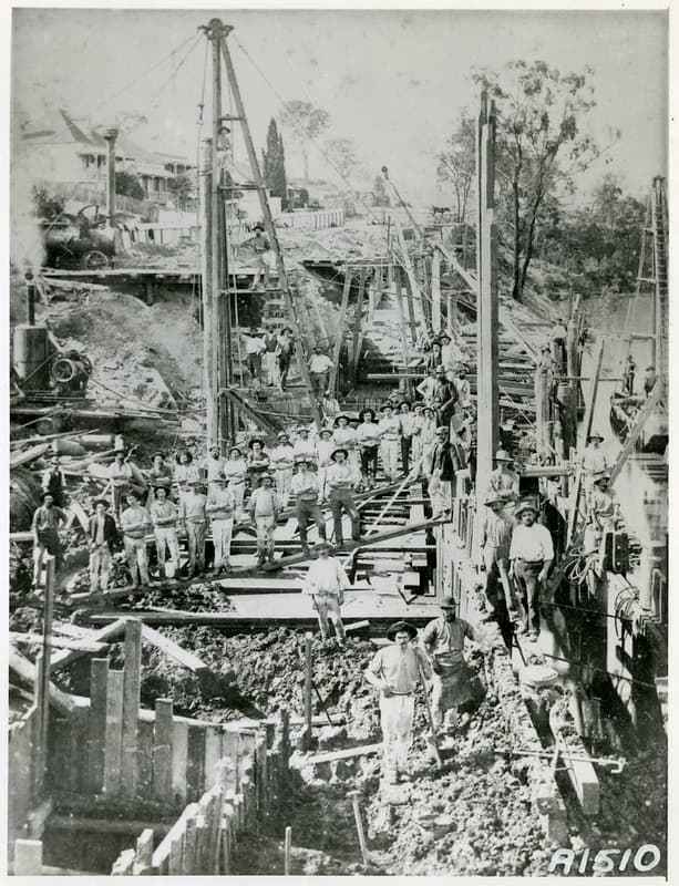North Quay - Repairing wall on River Bank 1889