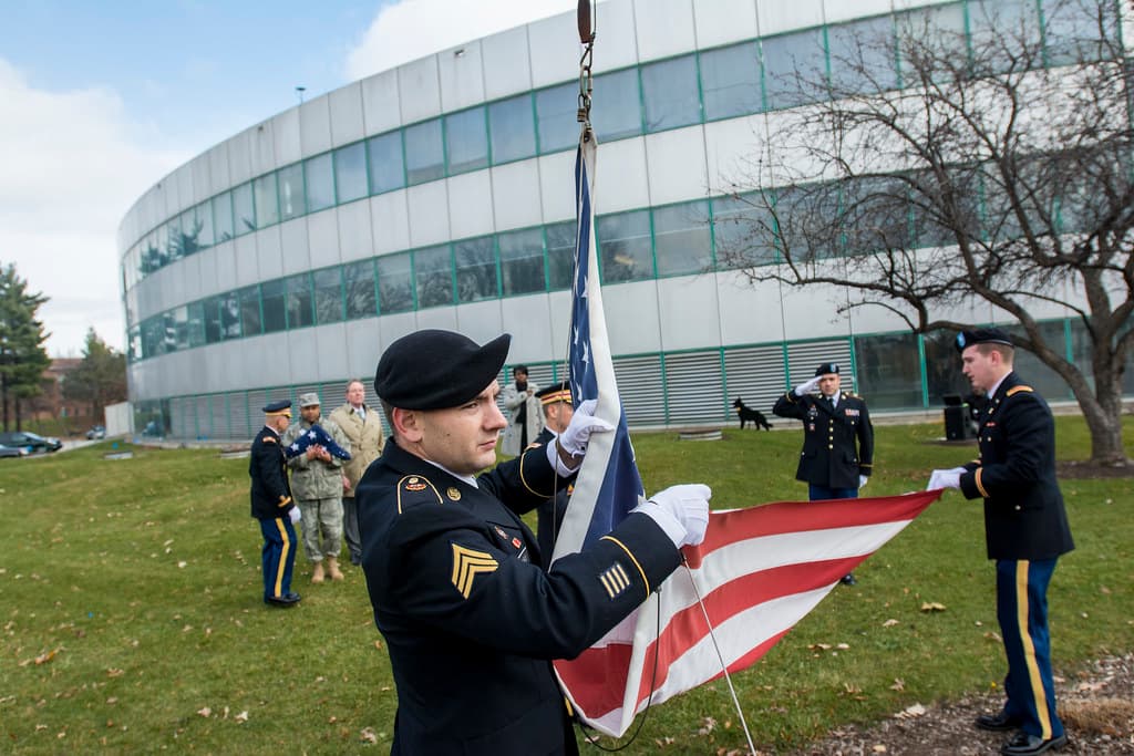 Army Reserve troops retire flag at Argonne National Laboratory