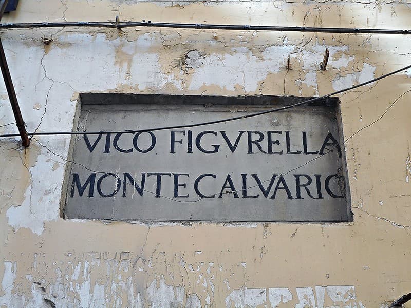 Lavagna street tablet (about 1780) in Naples