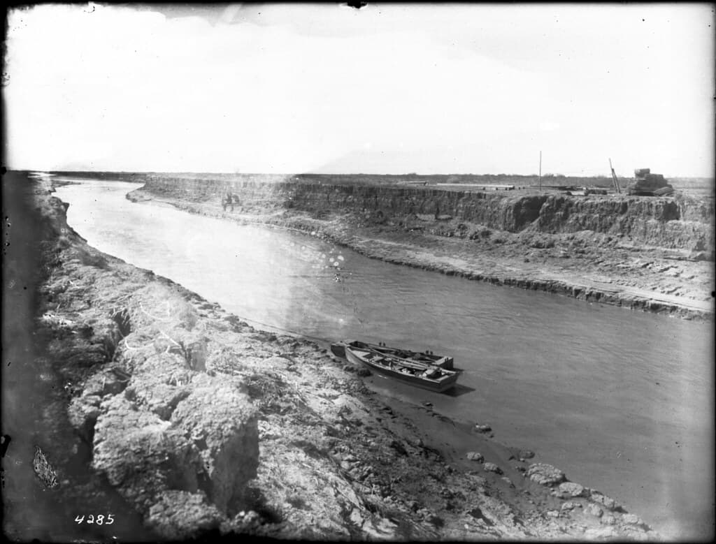 Alamocanal, glassplatenegatives