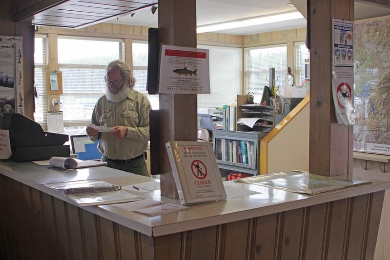 Bridge Bay Ranger Station/Backcountry permit office