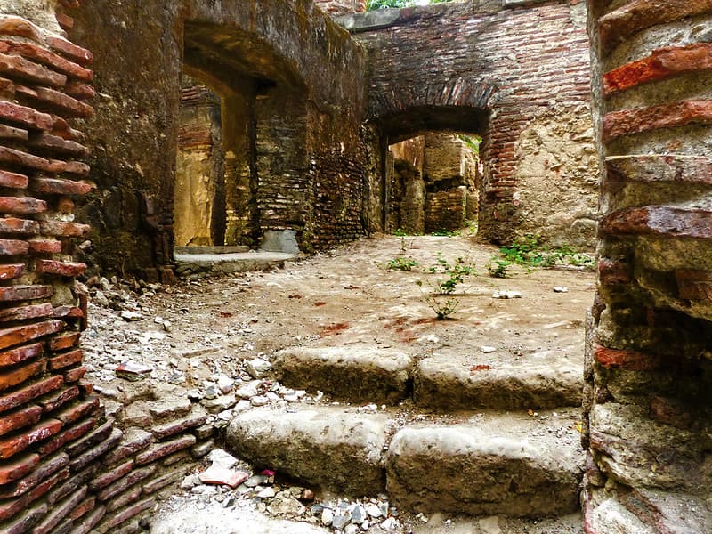 Ruins of old convent Paoay.