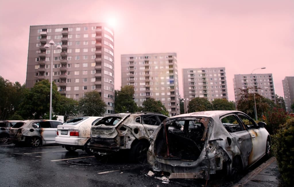 80 cars ablaze