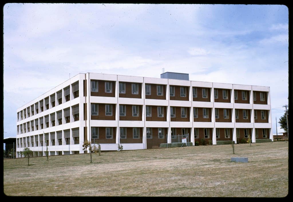 Avjennings, mulgrave, northspringvale