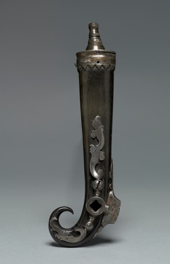 Combined Priming Flask and Wheel-Lock Spanner