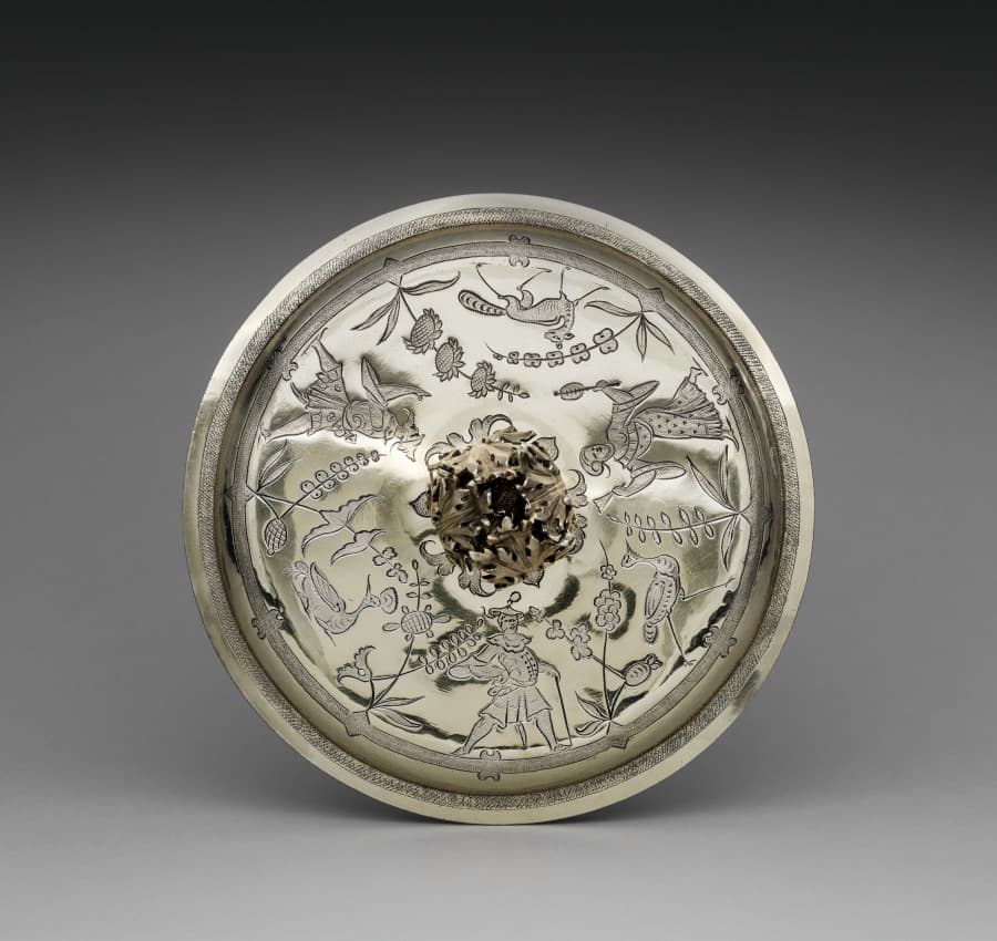 Cover for a Two-Handled Cup