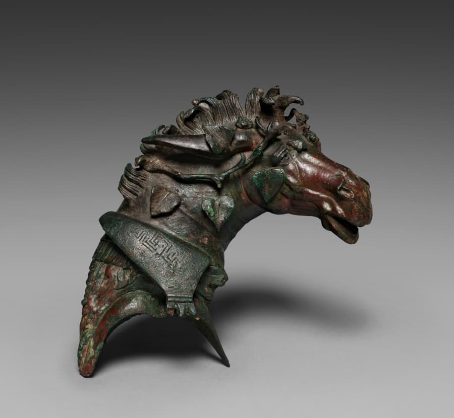 Mule-Head Attachment for a Couch
