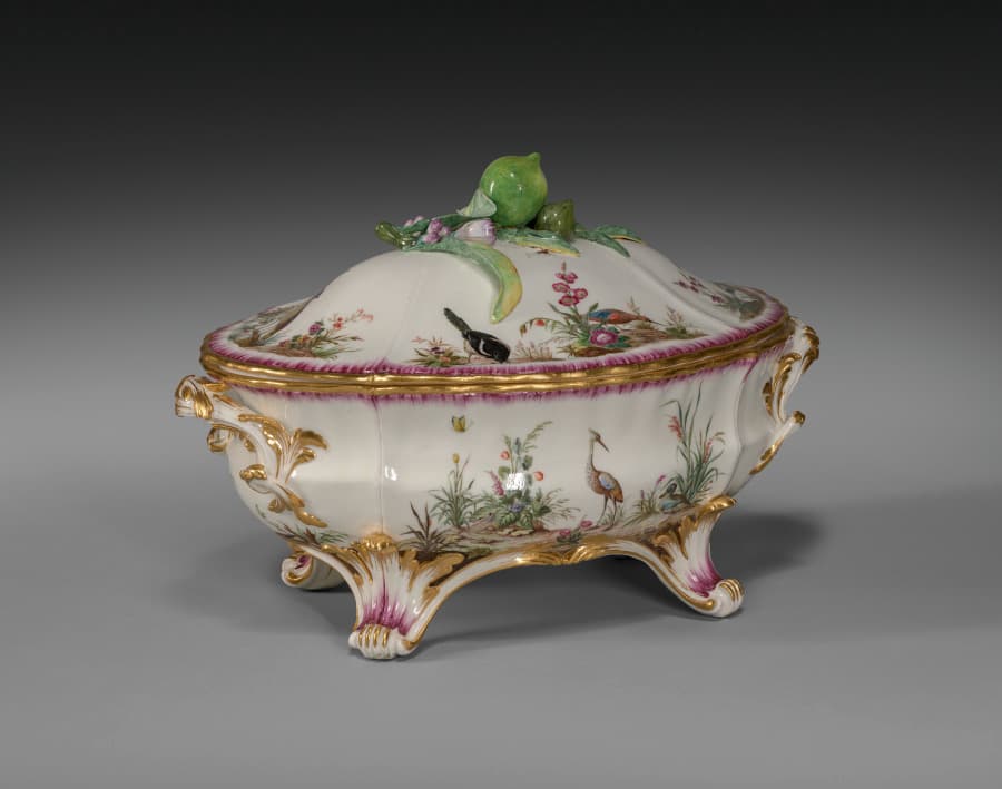 Covered Tureen (Terrine ancienne or Terrine ordinaire)