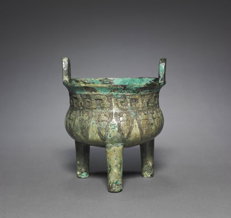 Tripod Cauldron (Ding)