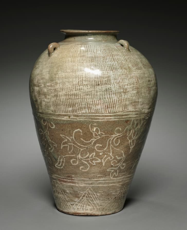 Jar with Scroll Design
