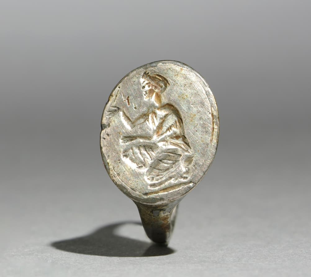 Finger Ring