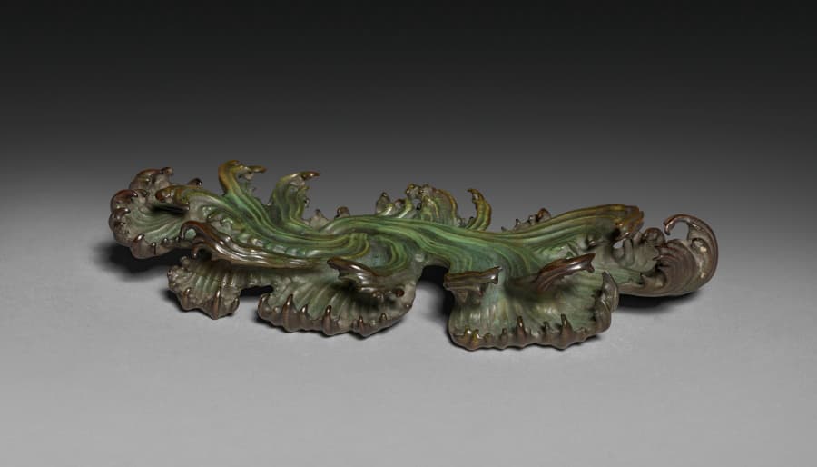 Figure of Daoist Immortal He Xiangu (base)