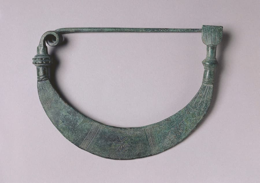 Fibula with Solar Design